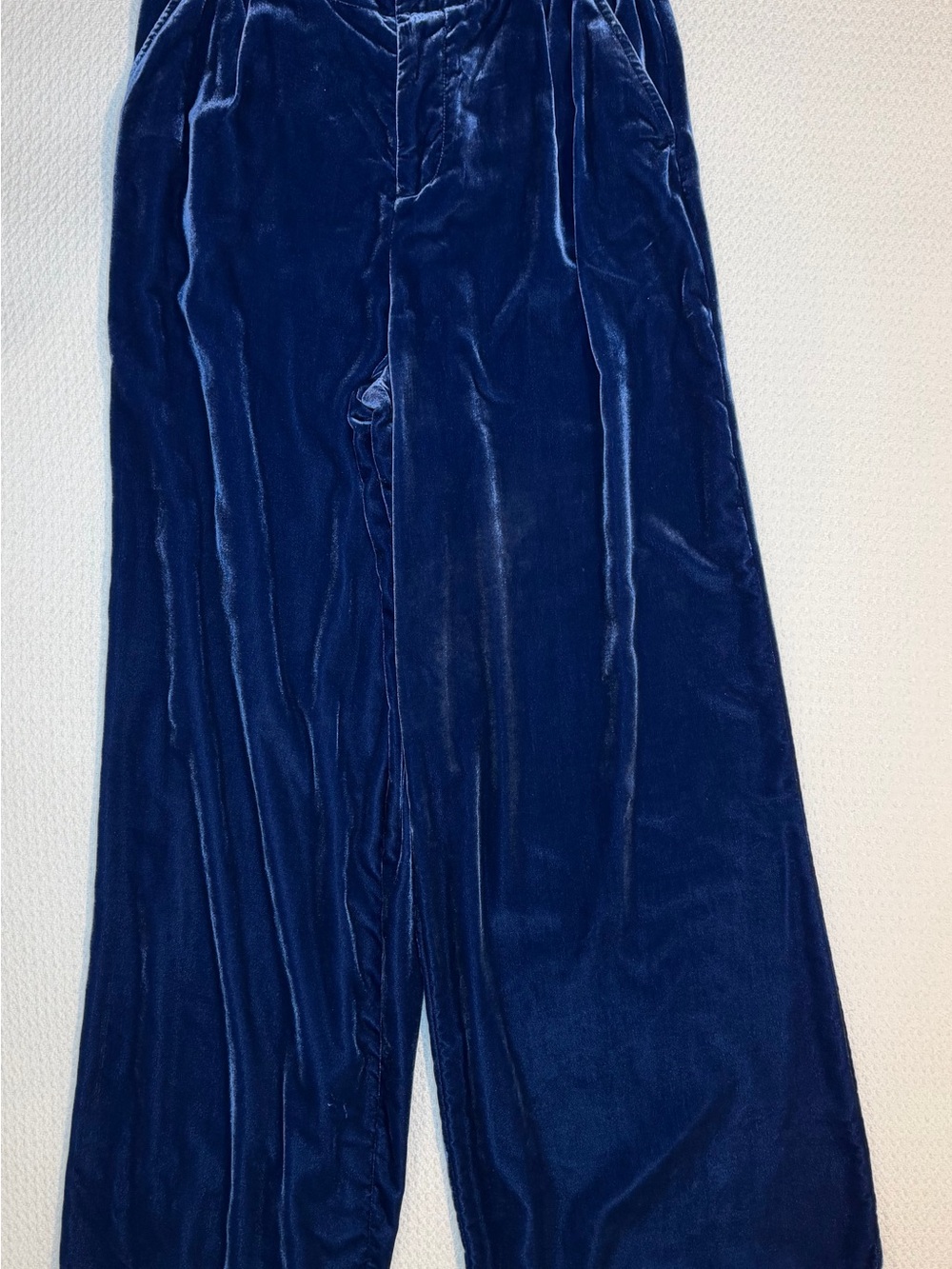 Wide Leg Velvet Pants by Anthropologie Deep Navy in Size Small - Picture 5 of 12